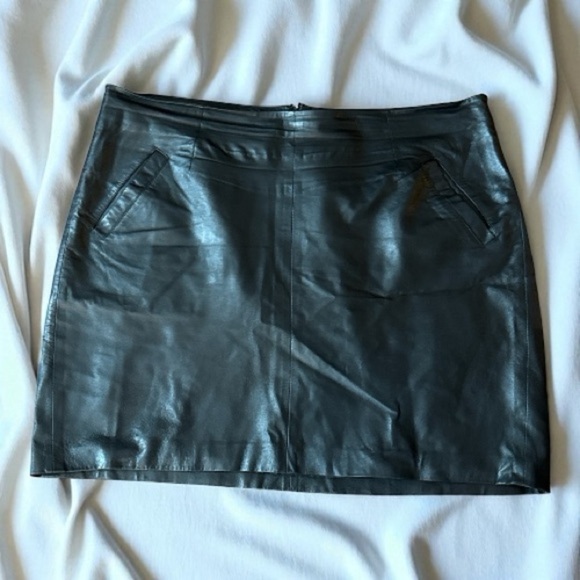 BB Dakota Plus Size Black Leather Skirt - Picture 2 of 6